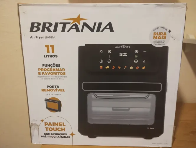 AIR FRYER OVEN BRITÂNIA 11L digital painel touch