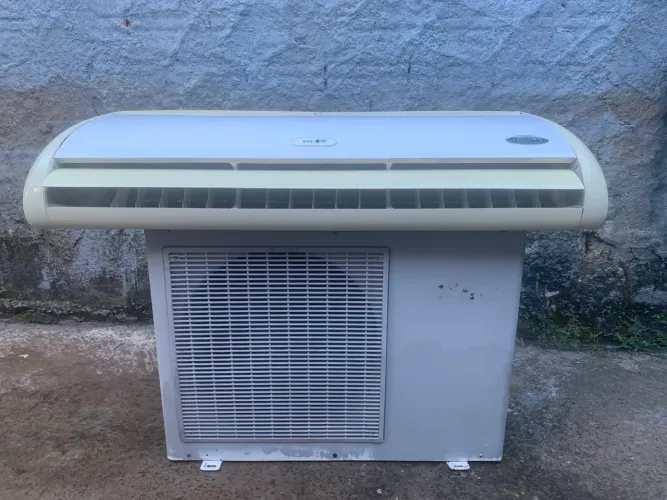 Ar condicionado Carrier 36000 BTU Convencional
