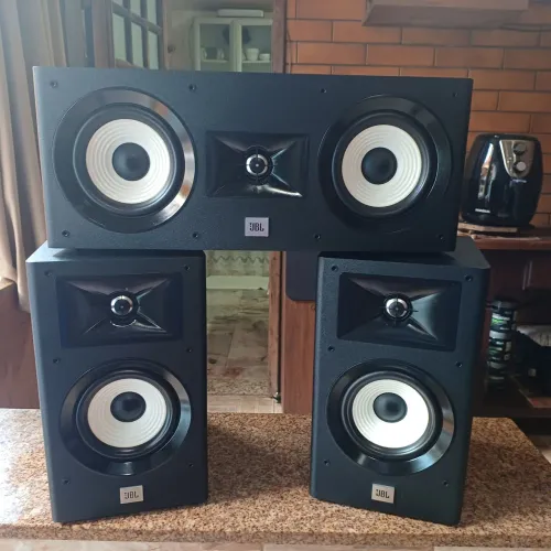 kit de caixas jbl  frontal + central