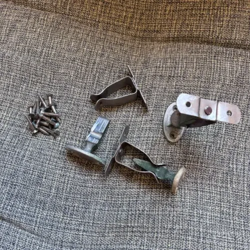 3 fixadores de porta de pressão