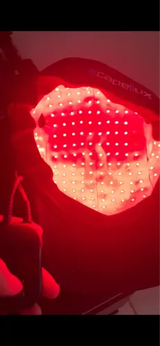 Boné LED Capellux Tratamento queda cabelo