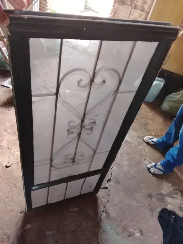 Janela com vidro