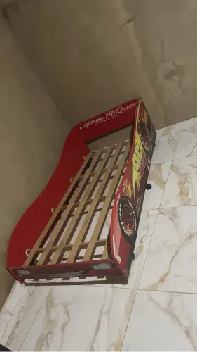 Armação de cama infantil