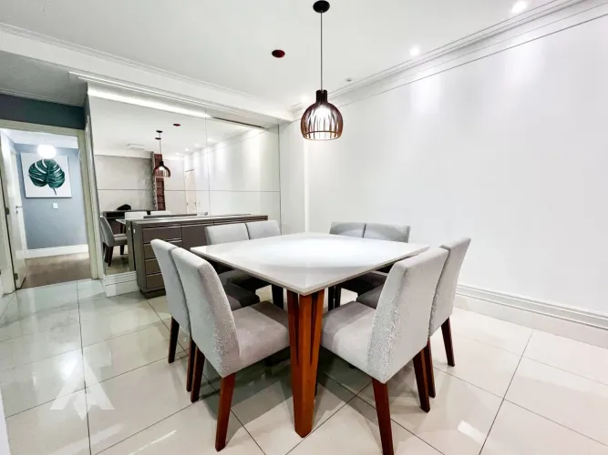 Apartamento com 3 dormitórios, sendo 1 suíte, para locação por R$ 4.900,00 - Centro - Pome