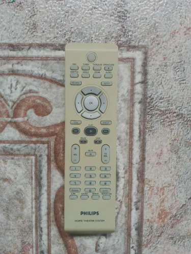 Controle Remoto para Home Theaters Philips HTS 3090  e 3450 