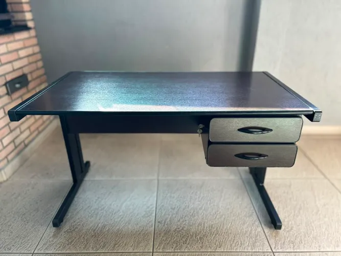 Mesa para escritório