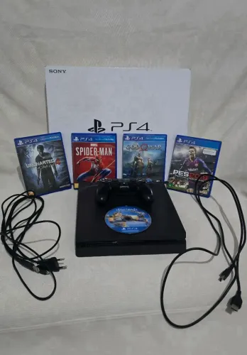PS4 SLIM SEMINOVO NA CAIXA + 5 JOGOS