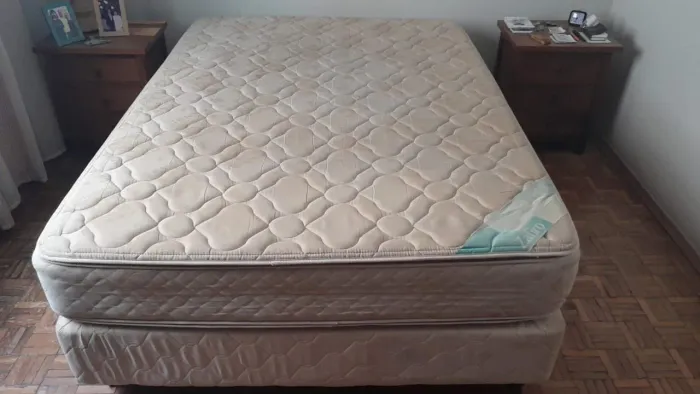 Cama box casal