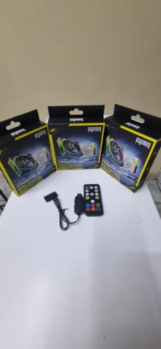 kit Com 3 Fan 120mm Gabinete Com controladora ARGB 3 pinos G-VR356 Revenger
