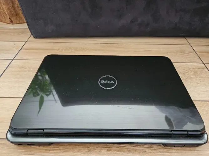Dell Inspiron N5010 (C/ Carregador + Maleta) - Novo