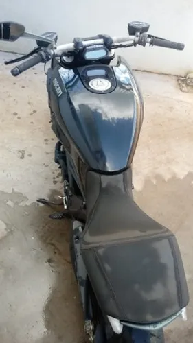 Sucata de moto para retirada de peças Ducati Diavel 2012