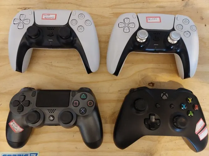 Conserto e manutenção de controle  Playstation 5