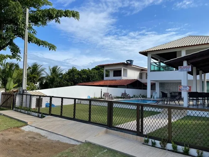 Casa em Serrambi com 05 suítes e piscina privativa 