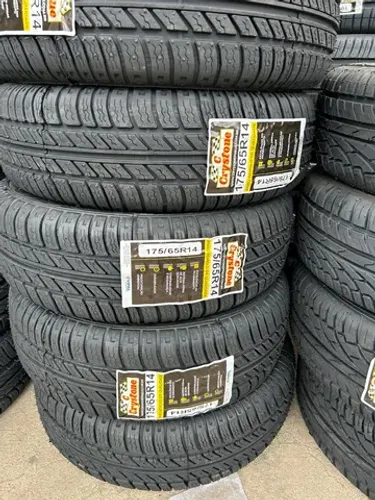 04 pneus Crystone remolde 175/65/14 SUPER PROMOÇÃO