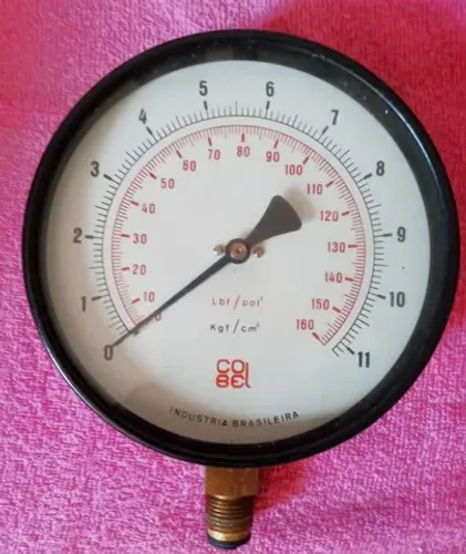 Antigo Manômetro anos 60/70 p calibrador de pneus - da marca "Cobel"