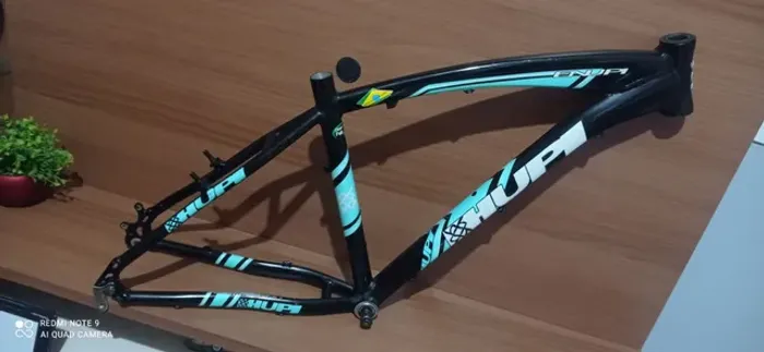 Quadro hupi enupi aro 26