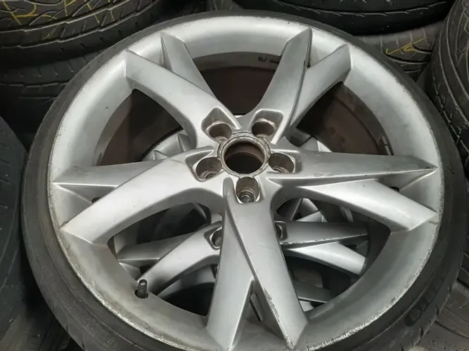 Roda aro 18 Audi A3 modelo Q3 Prata 5x100 usadas 