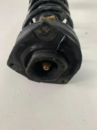 Amortecedor telescopio Nissan Tiida lado esquerdo 1.8 2012