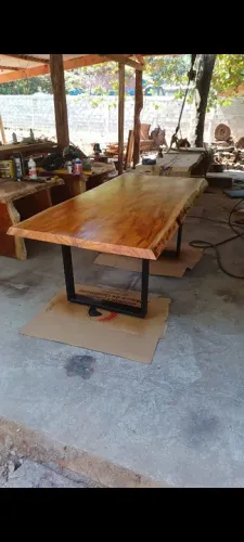 Mesa rústica modelo industrial 