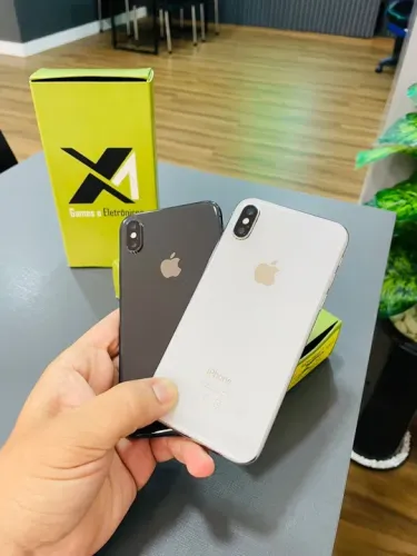 iPhone X pronta entrega prata e preto / venha nessa quinta 