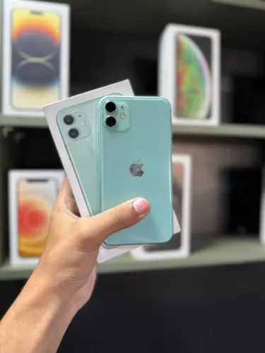 iPhone 11 64 gb 
