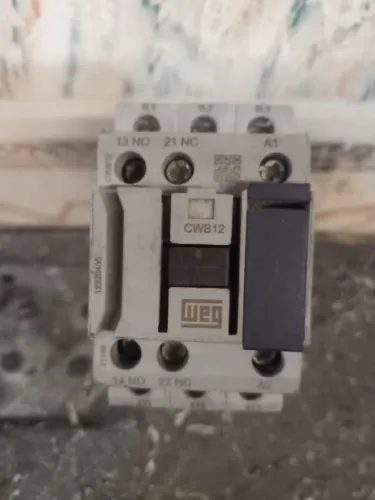 Contator Weg CWB12 - Novo