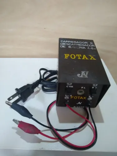 Carregador e Descarregador de Bateria de flash FOTAX