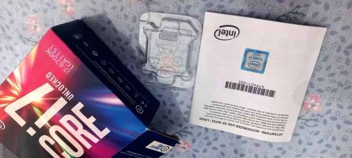 Kit i7 intel placa mãe e processador 