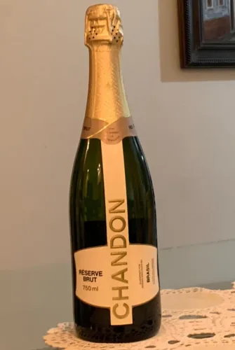 Espumante brasileiro Chandon Brut 750ml - bebida