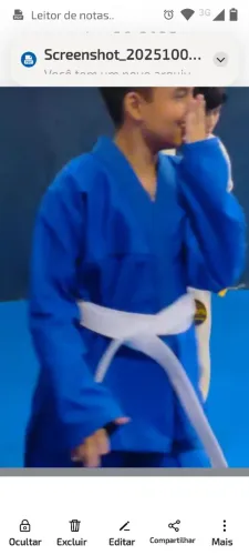 Vende se kimonem azul