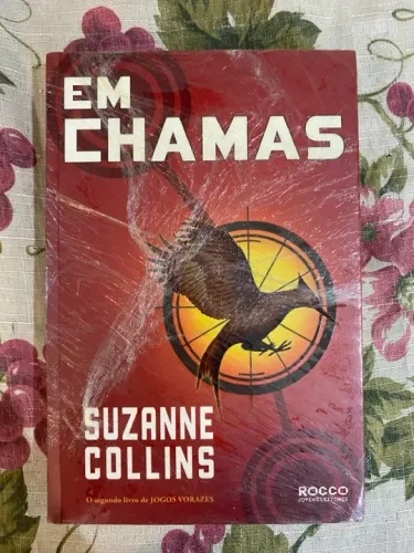 Em Chamas - Suzanne Collins