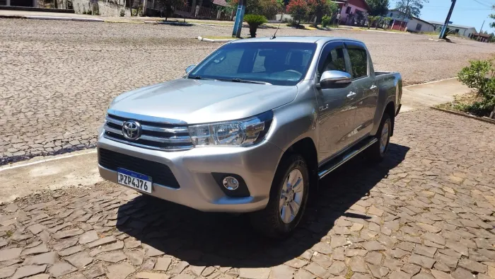 Toyota Hilux CD 4X4 2.8 Diesel Mec. 2017