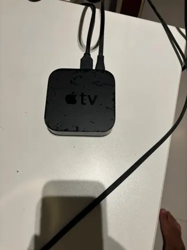 Apple TV com controle