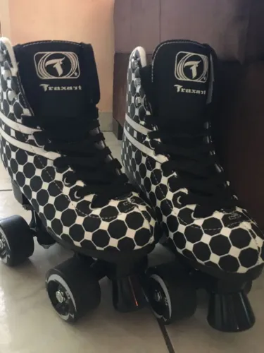 PATINS QUAD TRAXART JOLLY PRETO E BRANCO