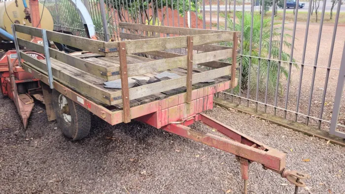 Carretão 2,5 toneladas 