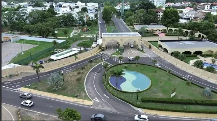 Lote em condomínio residencial renaissance bairro: chapada - 390m²;