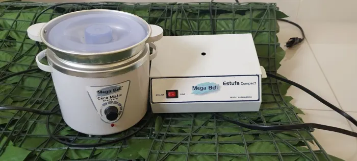 Aparelho para depilação com cera - Mega Bell + estufa Mega bell
