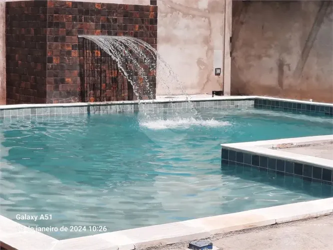 Salão Comercial à venda ou para locação em Jardim shangrilá (zona sul) - SP