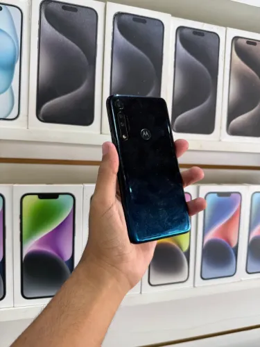 MOTOROLA ONE 64 gb 