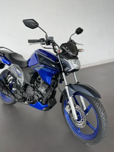 Factor dx 150 / Vendedora Paula