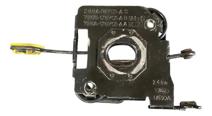 Fechadura Trinco Capo Ford Fiesta 2003 2005 2007 Usado