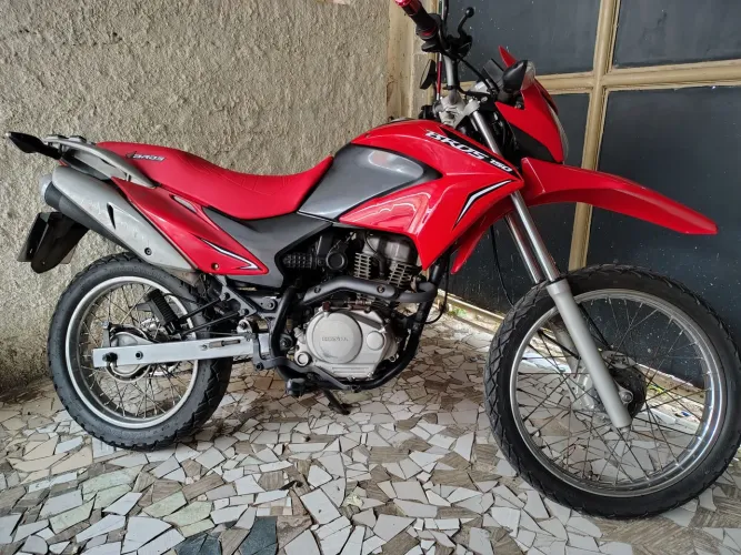 BROS ES 150 2013 CONSERVADA 