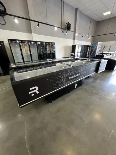 Ilha 3M vidro semi curvo - refrimate