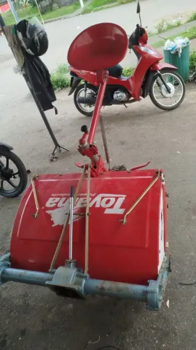 Caixa de enxada rotativa (micro trator)