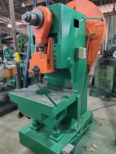 Prensa Excêntrica 65 Ton
