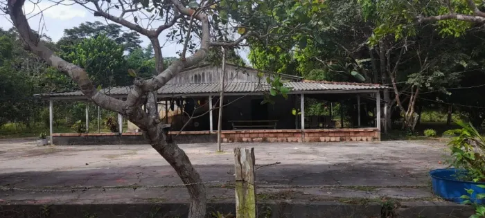 Sítio 468 x 1.000  AM 010  Rio Preto da Eva  250.000,00