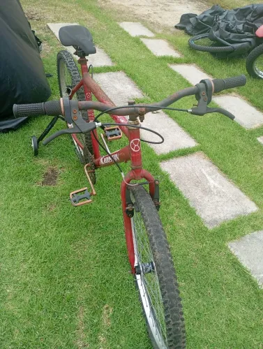 BICICLETA COM RODINHAS PARA ADULTOS APRENDER 