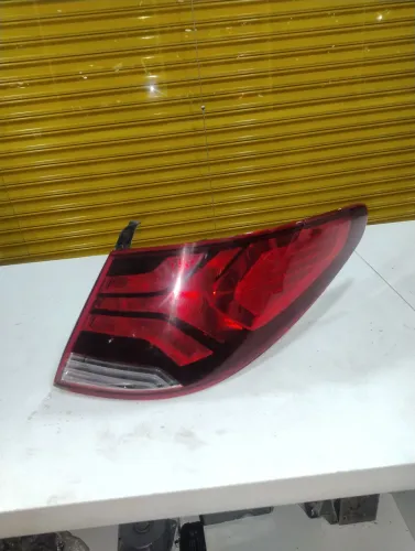 lanterna do HB20 sedan 2020/2021 lado carona