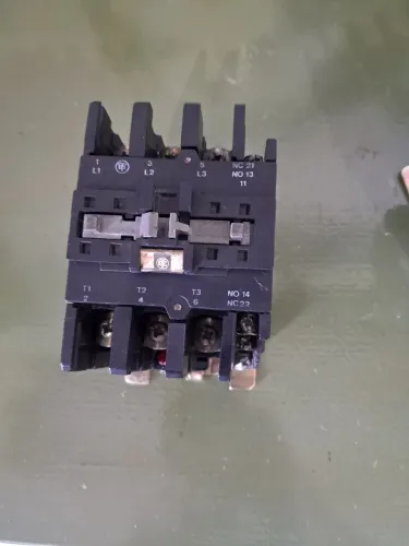Contator tripolar  telemecanique 60amp contato auxiliar 1nf -1na 220v