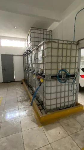 IBC 1000 litros semi novo